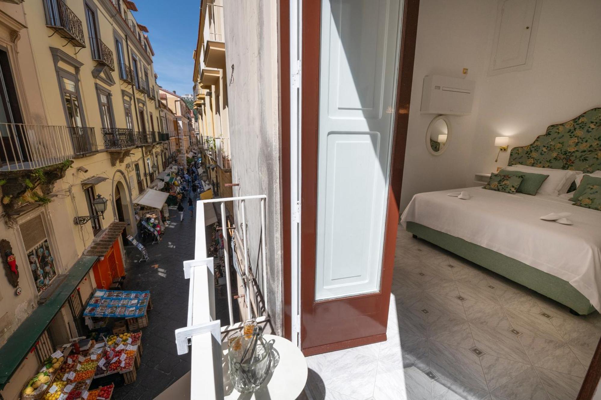 Suite Old Town Półwysep Sorrentyński Zewnętrze zdjęcie